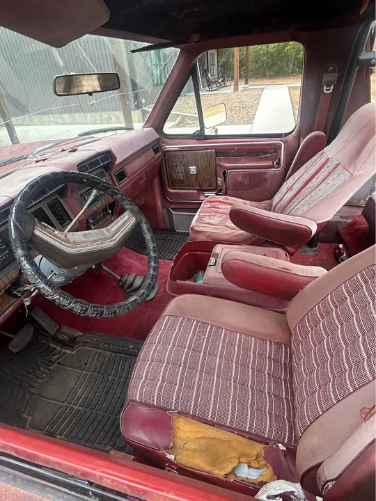 1984 Ford Bronco 3rd Gen - Image 5 of 7