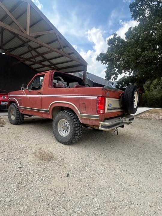 1984 Ford Bronco 3rd Gen - Image 4 of 7