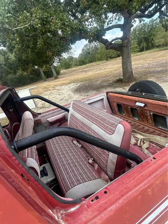 1984 Ford Bronco 3rd Gen - Image 6 of 7