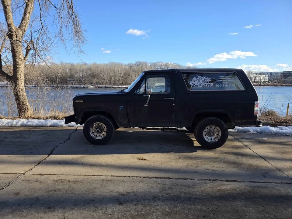 1984 Ford Bronco 3rd Gen - Image 3 of 3