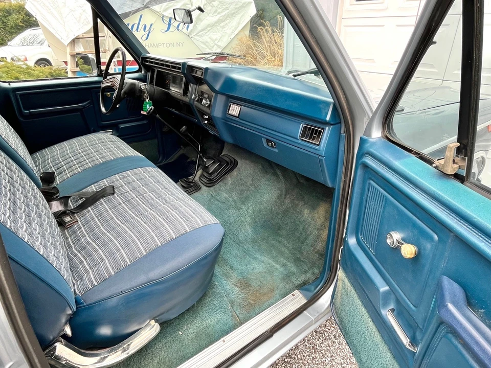 1984 Ford Bronco 3rd Gen - Image 20 of 21