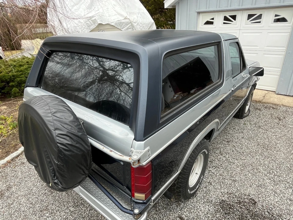 1984 Ford Bronco 3rd Gen - Image 6 of 21