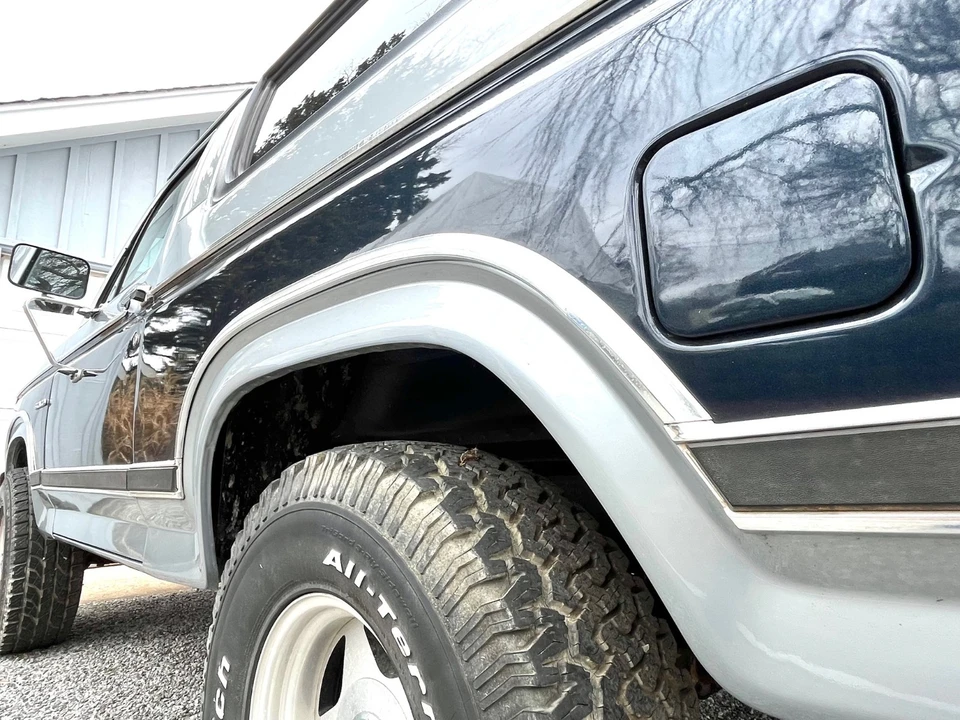 1984 Ford Bronco 3rd Gen - Image 5 of 21