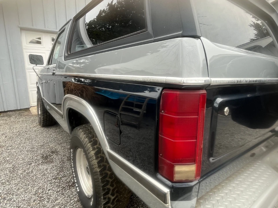 1984 Ford Bronco 3rd Gen - Image 10 of 21