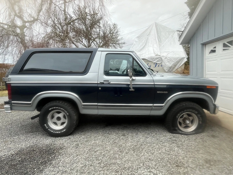 1984 Ford Bronco 3rd Gen - Image 3 of 21