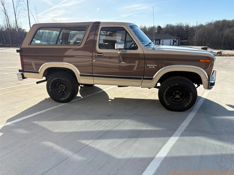 1984 Ford Bronco 3rd Gen - Image 18 of 31