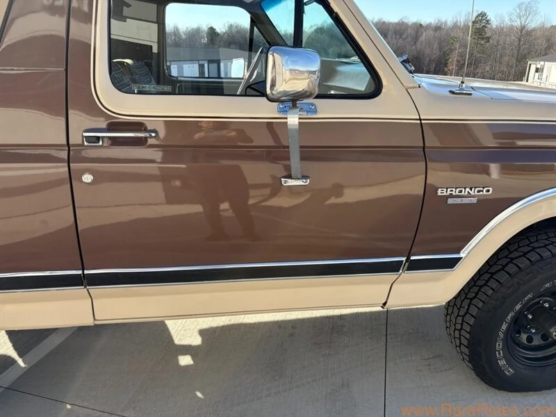 1984 Ford Bronco 3rd Gen - Image 16 of 31
