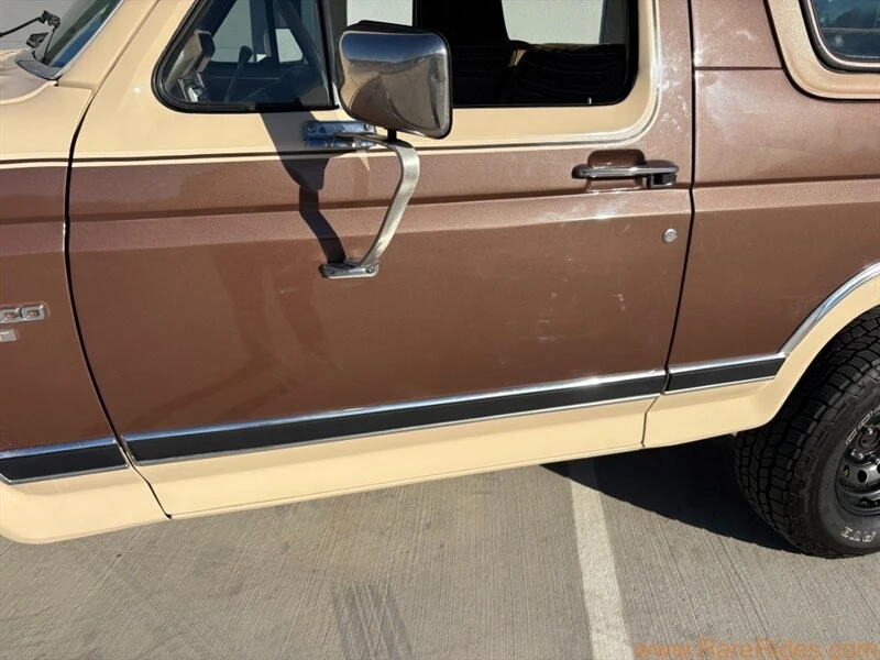 1984 Ford Bronco 3rd Gen - Image 11 of 12