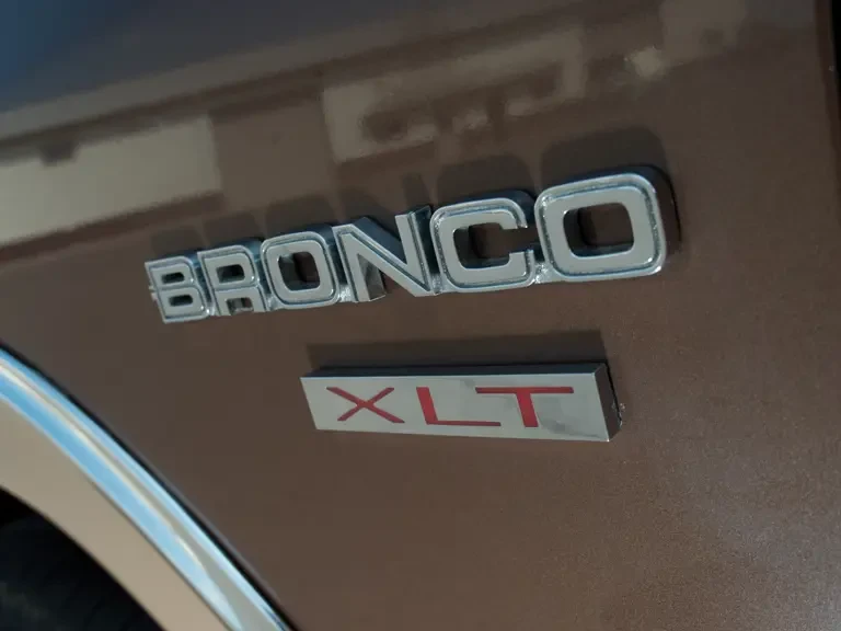 1984 Ford Bronco 3rd Gen - Image 7 of 18