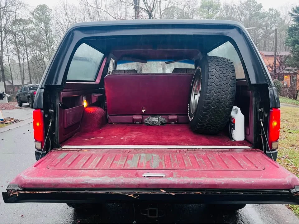 1984 Ford Bronco 3rd Gen - Image 3 of 10