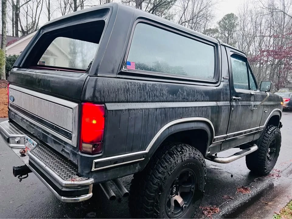 1984 Ford Bronco 3rd Gen - Image 5 of 10