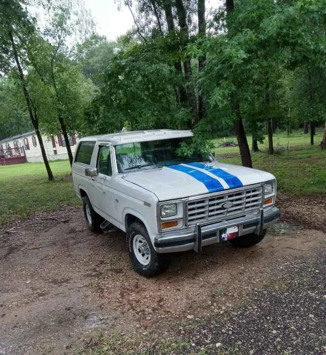 1984 Ford Bronco 3rd Gen - Image 9 of 10