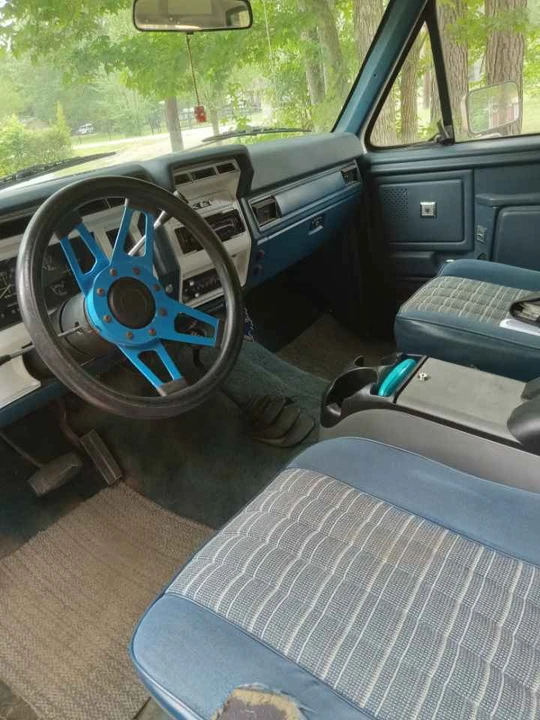 1984 Ford Bronco 3rd Gen - Image 2 of 10