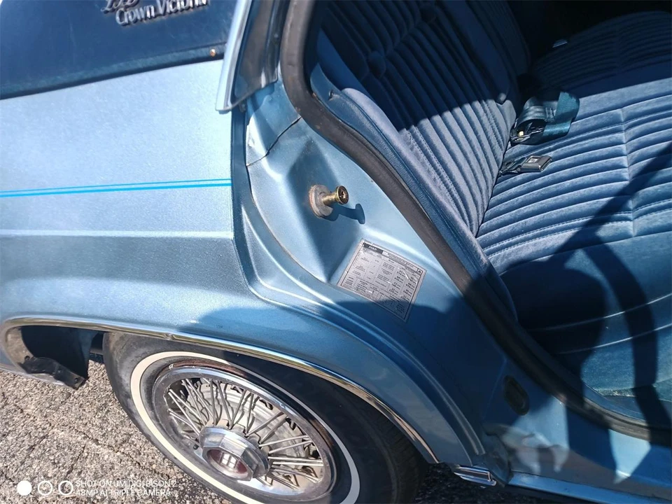 1984 Ford Crown Victoria - Image 7 of 8