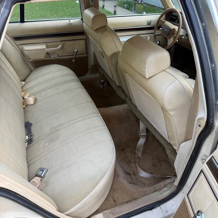 1984 Ford Crown Victoria - Image 5 of 6