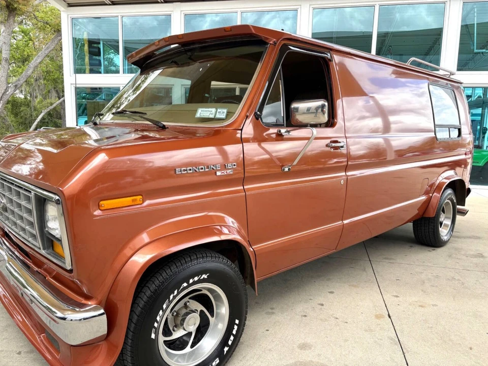1984 Ford Econoline Van - Image 11 of 21