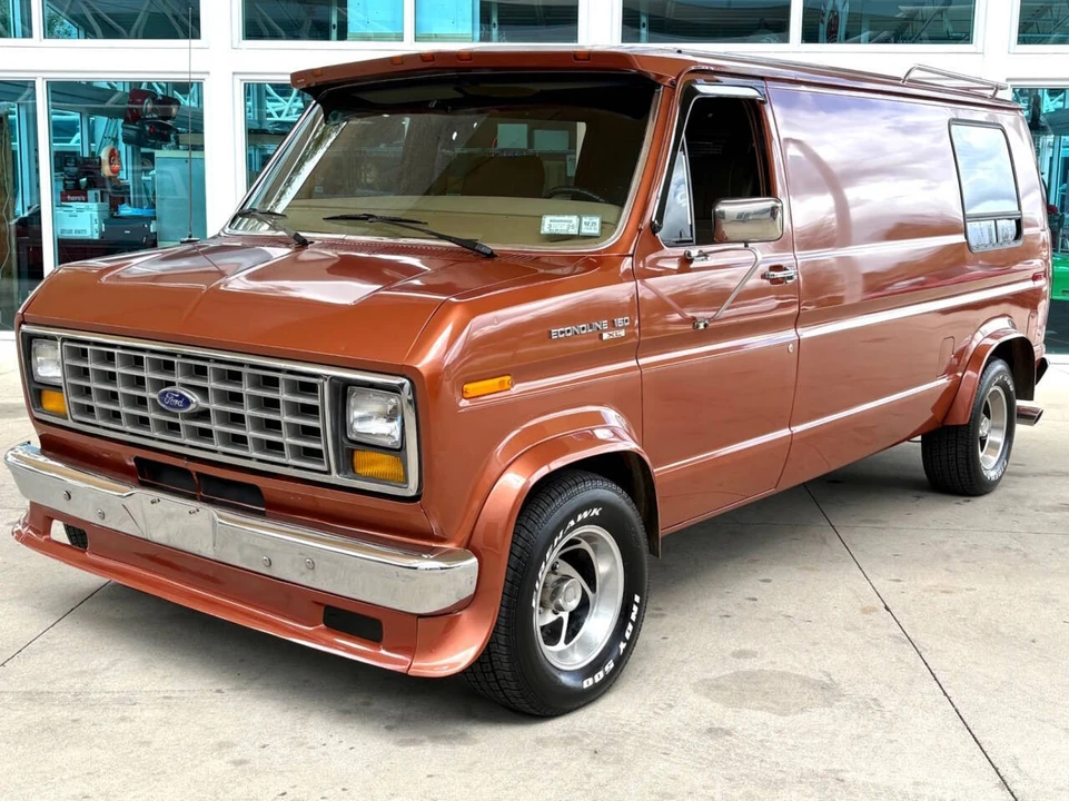 1984 Ford Econoline Van - Image 10 of 21