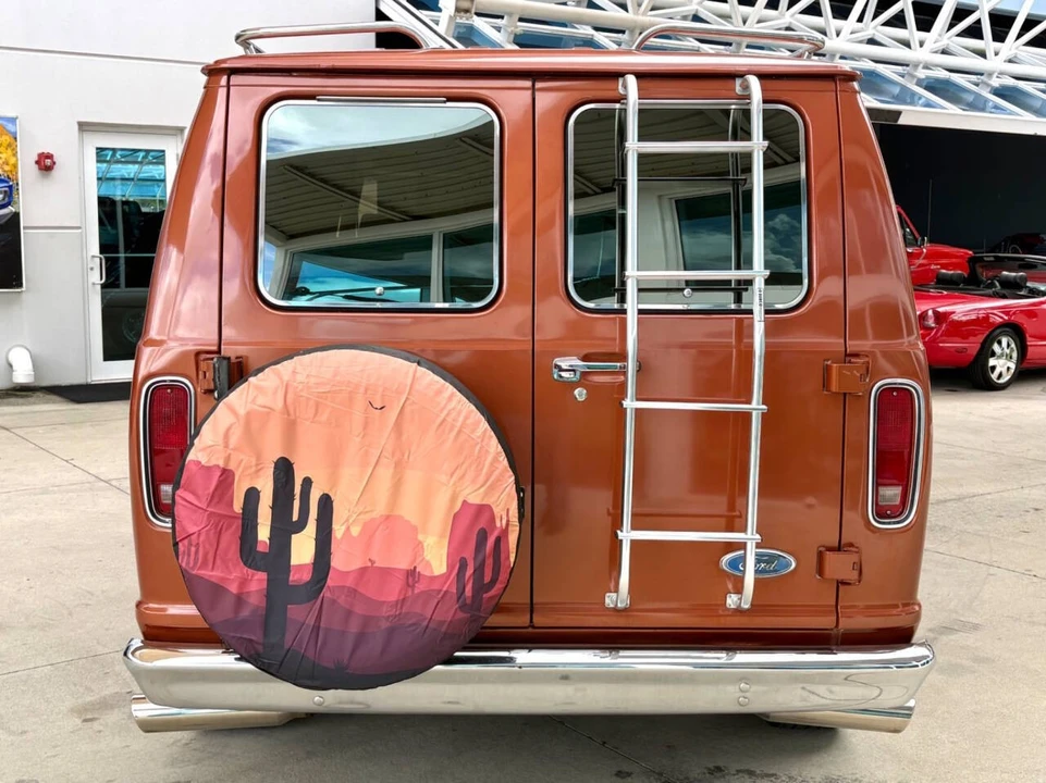 1984 Ford Econoline Van - Image 7 of 21