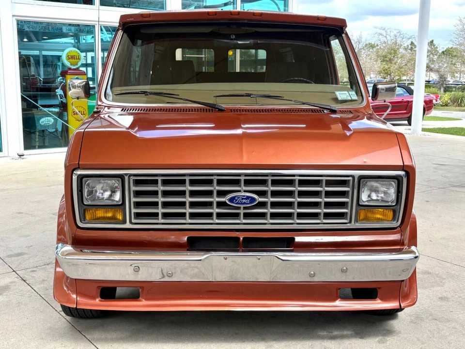 1984 Ford Econoline Van - Image 2 of 21