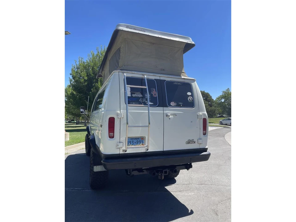1984 Ford Econoline Van - Image 7 of 17
