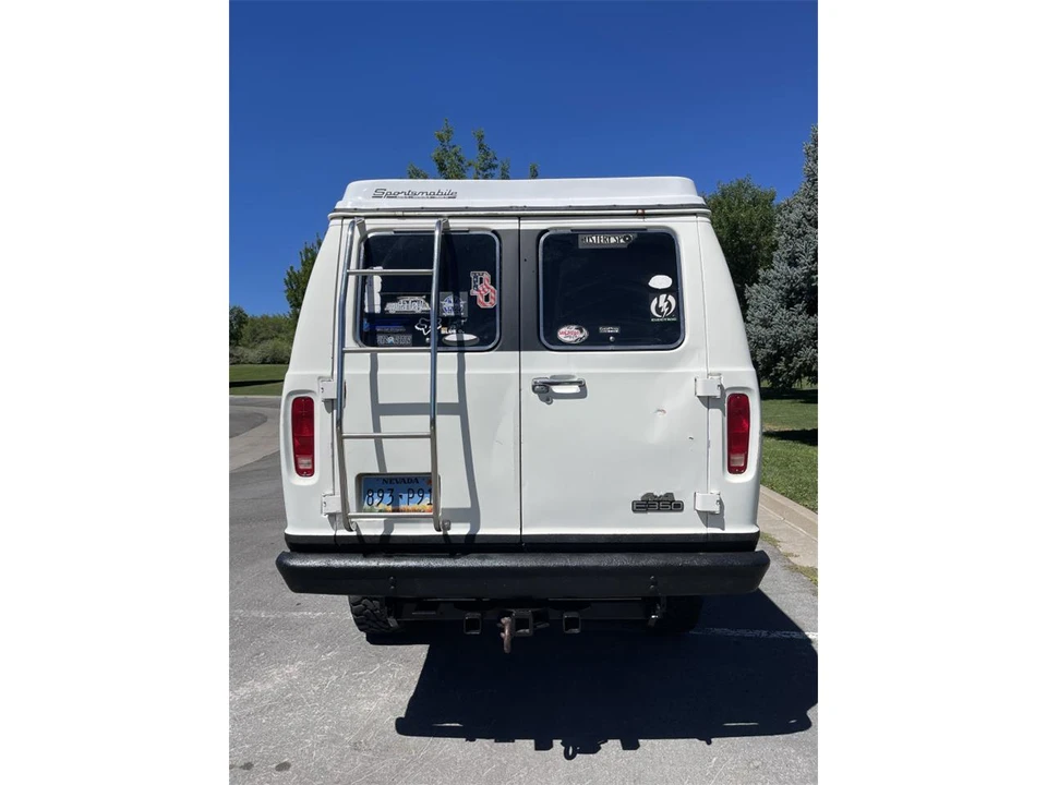 1984 Ford Econoline Van - Image 4 of 17