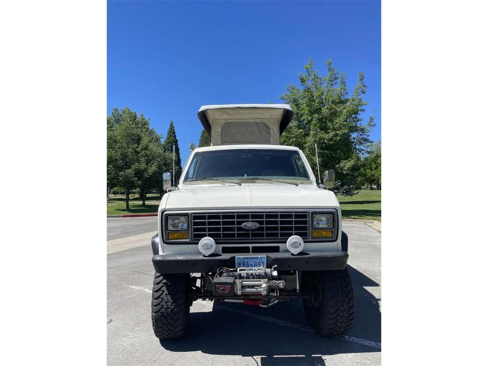 1984 Ford Econoline Van - Image 5 of 17