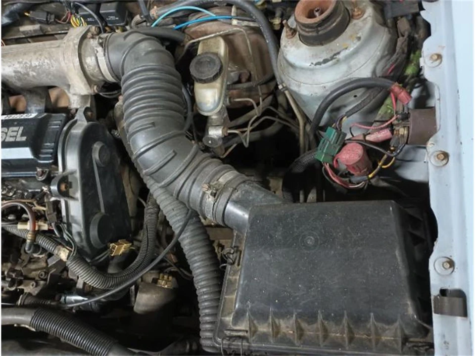 1984 Ford Escort - Image 16 of 19