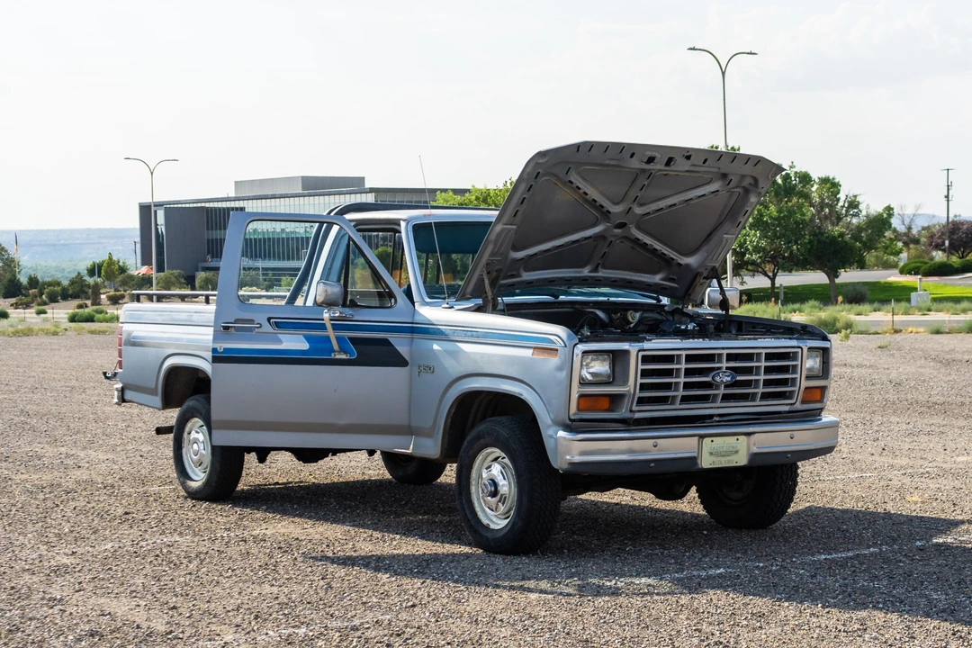 1984 Ford F-Series 7th Gen - Image 24 of 31
