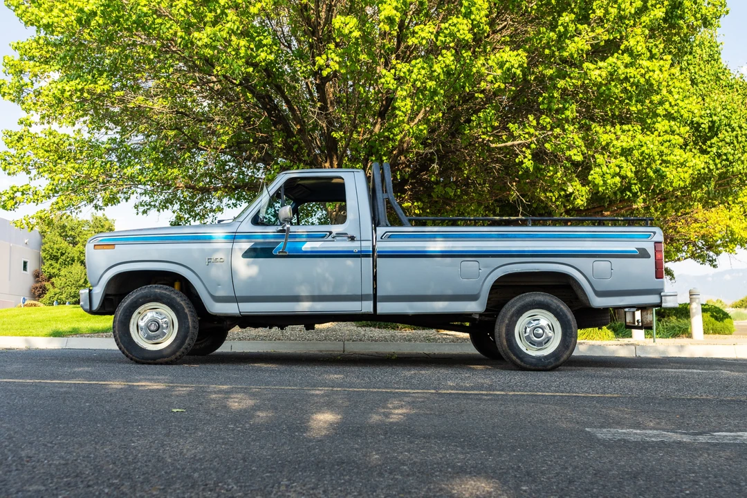 1984 Ford F-Series 7th Gen - Image 13 of 31
