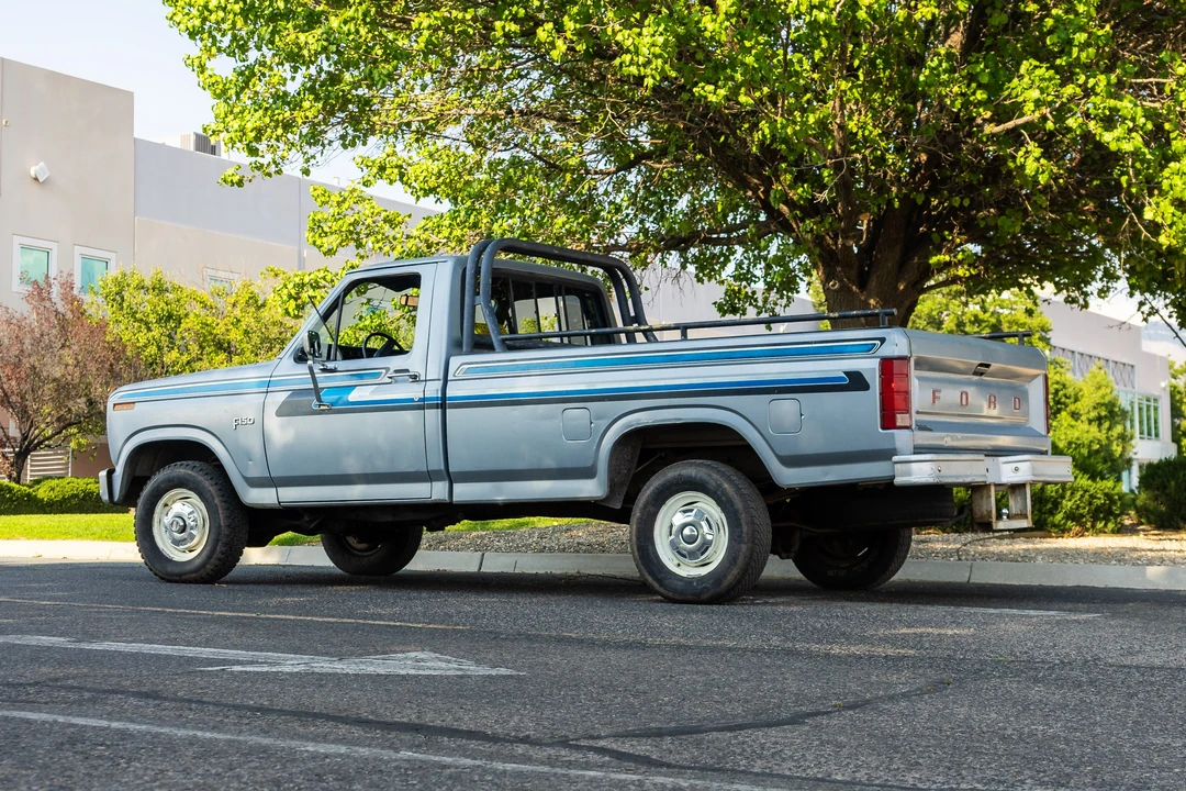 1984 Ford F-Series 7th Gen - Image 9 of 31