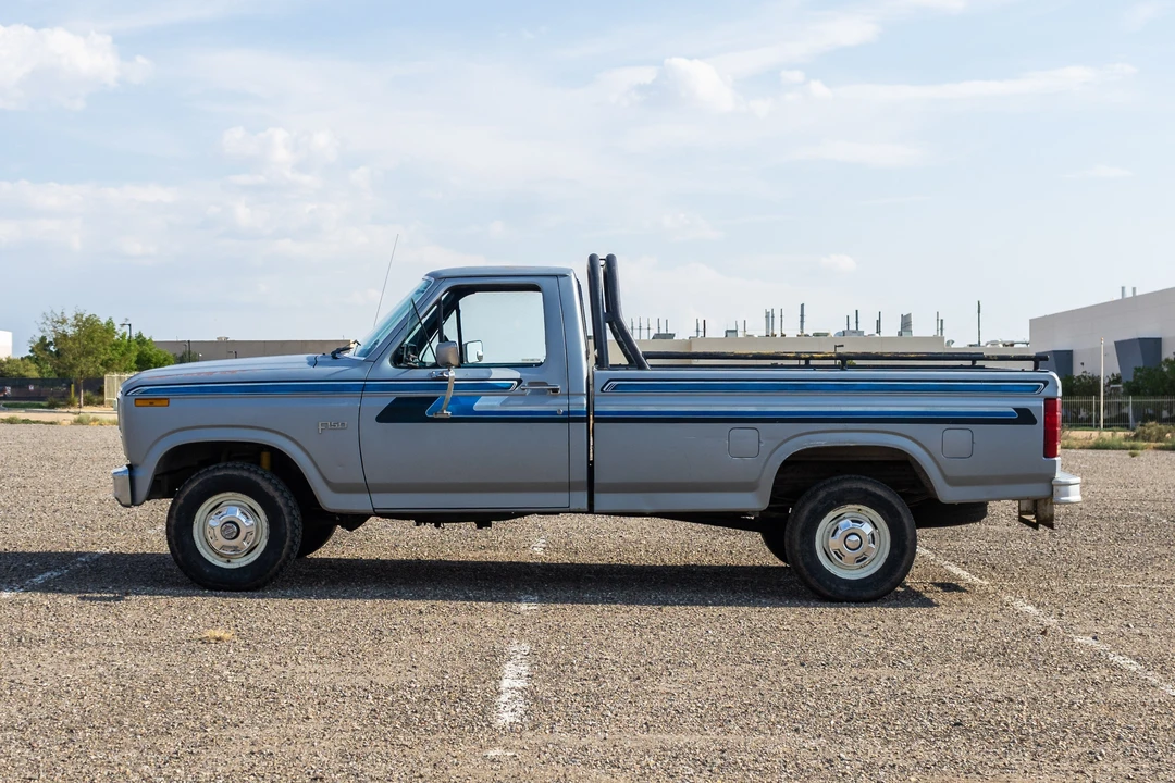 1984 Ford F-Series 7th Gen - Image 12 of 31
