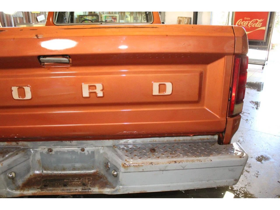 1984 Ford F-Series 7th Gen - Image 24 of 31
