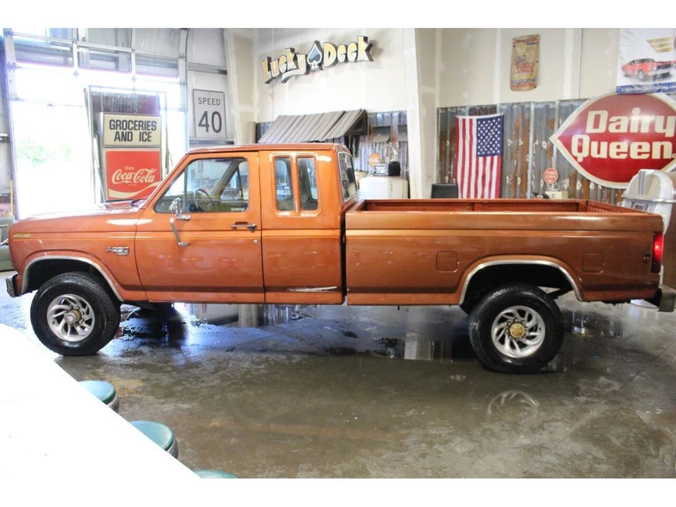 1984 Ford F-Series 7th Gen - Image 2 of 31