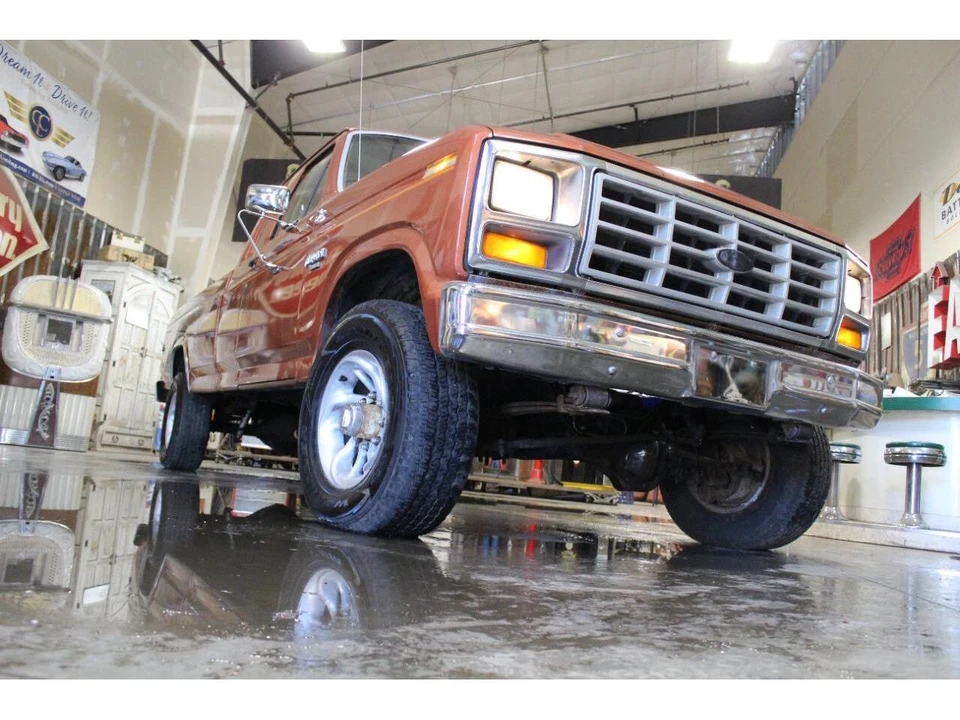 1984 Ford F-Series 7th Gen - Image 14 of 31