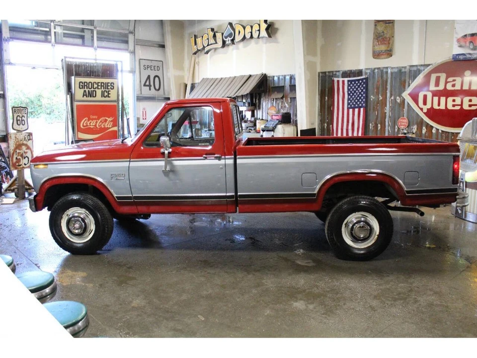 1984 Ford F-Series 7th Gen - Image 2 of 31