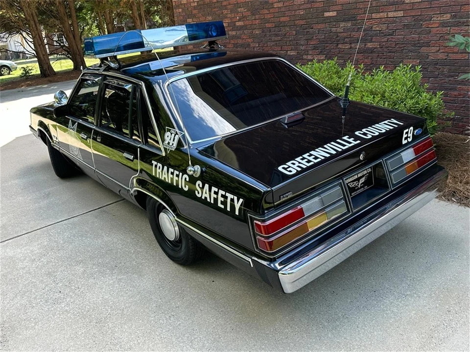 1984 Ford LTD - Image 15 of 31