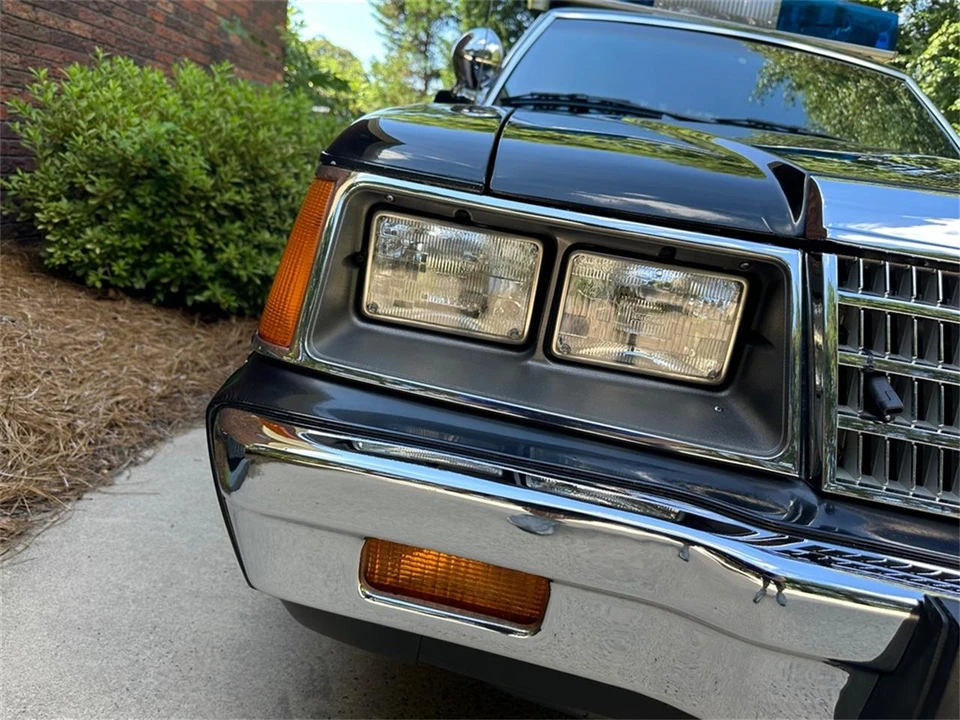 1984 Ford LTD - Image 2 of 31