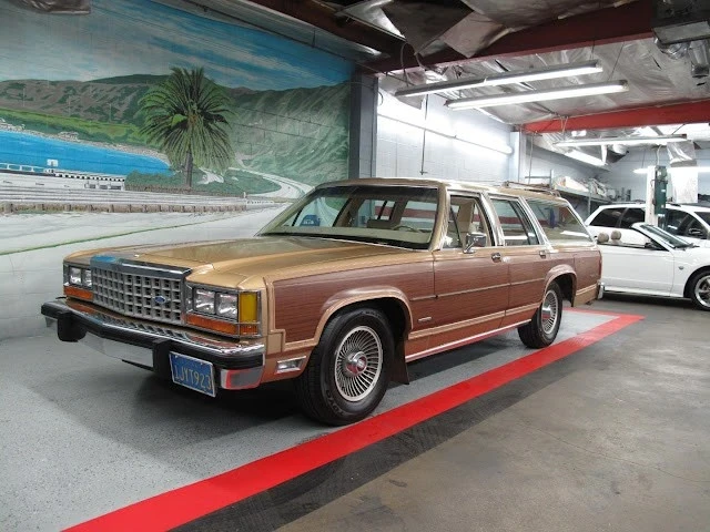 1984 Ford Country Squire - Image 5 of 21