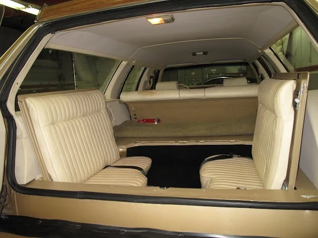 1984 Ford Country Squire - Image 21 of 21