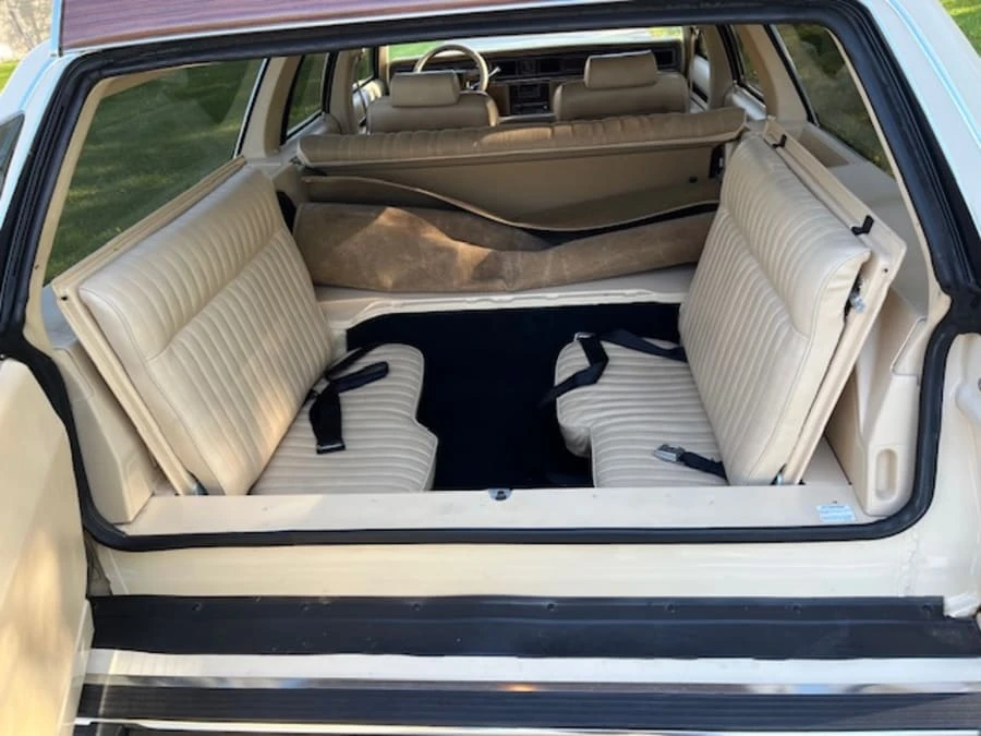 1984 Ford LTD - Image 10 of 16