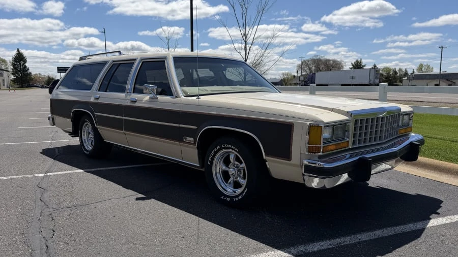 1984 Ford LTD - Image 4 of 31