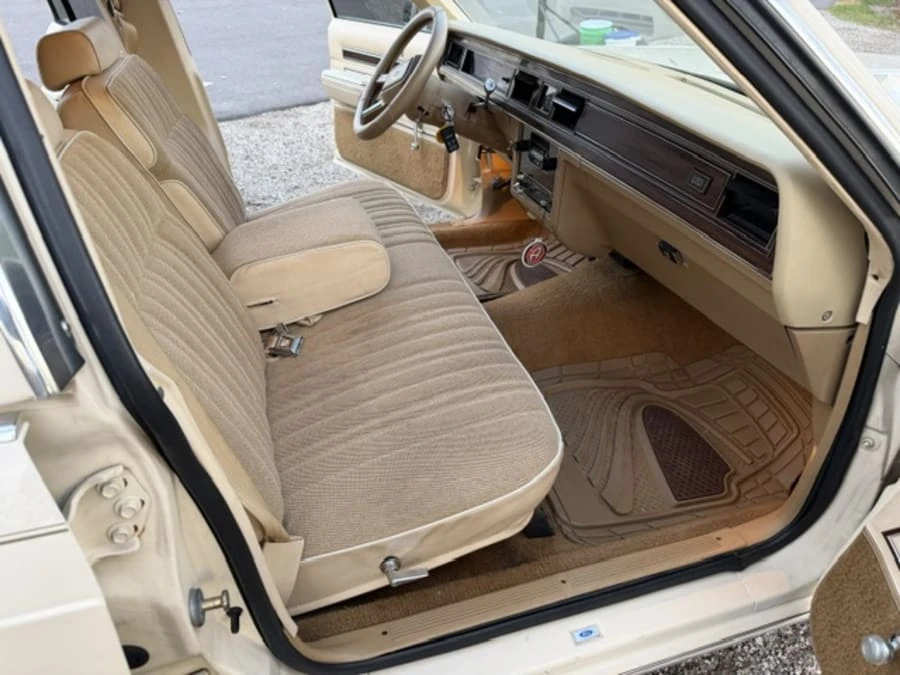 1984 Ford LTD - Image 14 of 31