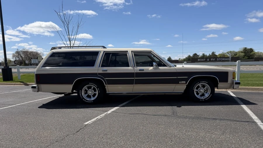 1984 Ford LTD - Image 2 of 31