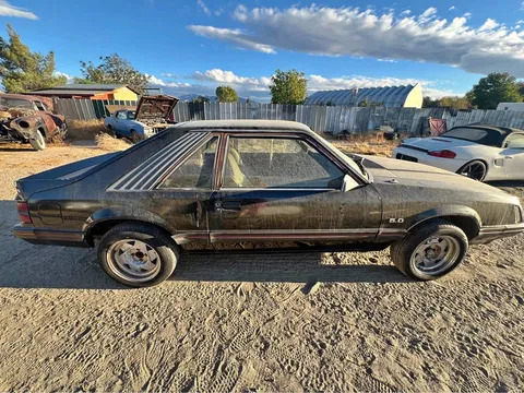 1984 Ford Mustang Coupe 2D