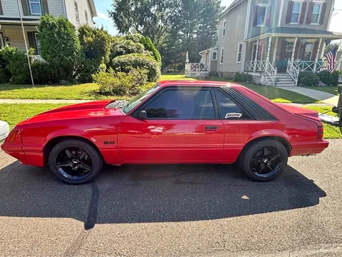 1984 Ford Mustang LX Hatchback 2D