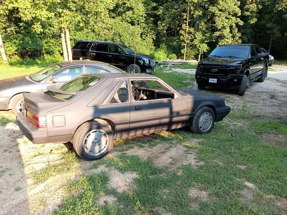 1984 Ford Mustang SVO 3rd Gen - Image 4 of 7