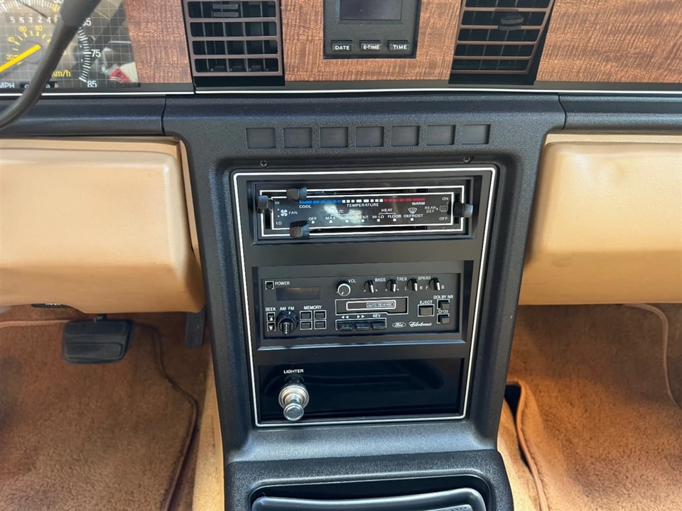 1984 Ford Thunderbird 9th Gen - Image 7 of 16