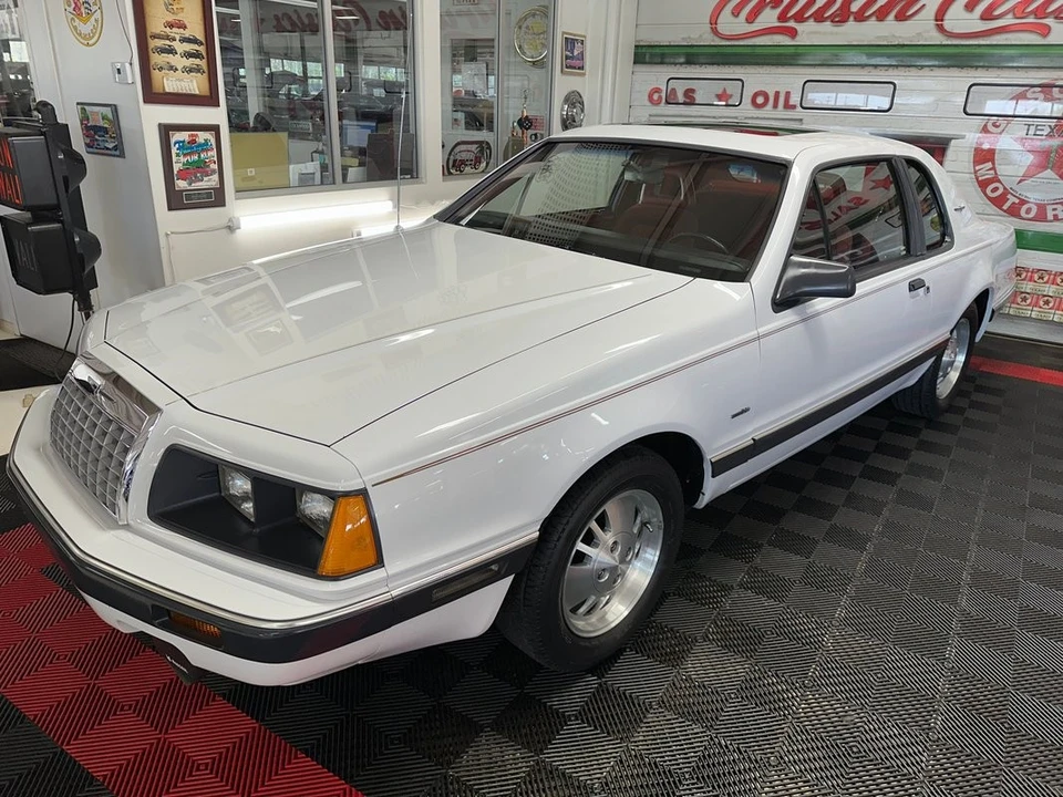 1984 Ford Thunderbird 9th Gen - Image 7 of 31