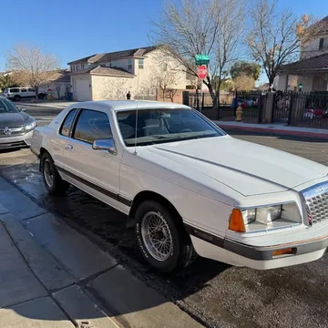 1984 Ford Thunderbird Coupe 2D