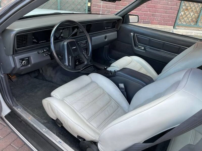 1984 Ford Thunderbird 9th Gen - Image 11 of 31
